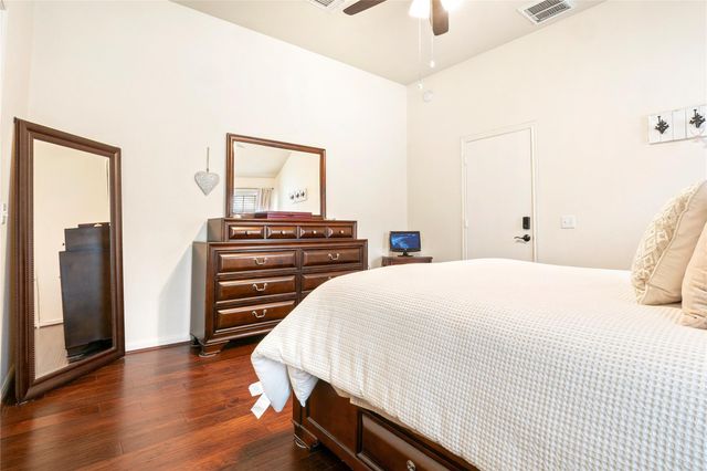 7800 Duber LN, Austin, TX 78747