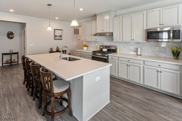 51 Mountain View Ln, Mansfield Twp., NJ 07865