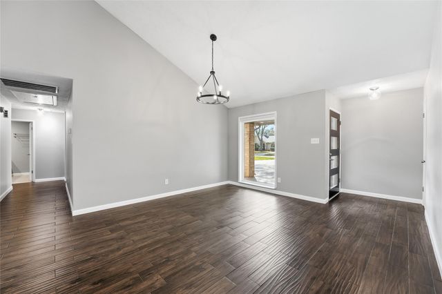 2927 S Blue Meadow Circle, Sugar Land, TX 77479