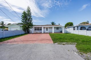 2578 Kentucky Street, West Palm Beach, FL 33406