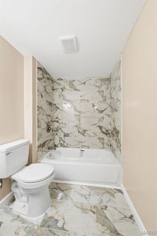 1921 Burns Avenue, St Louis, MO 63114