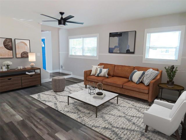 8055 33RD AVENUE N, St Petersburg, FL 33710