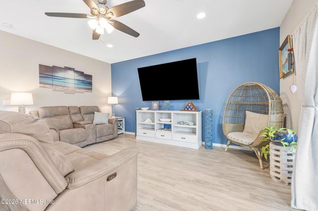 792 SYCAMORE Way, Orange Park, FL 32073