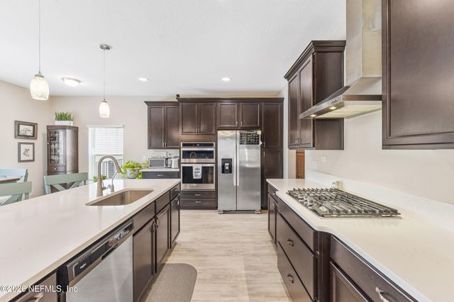 792 SYCAMORE Way, Orange Park, FL 32073