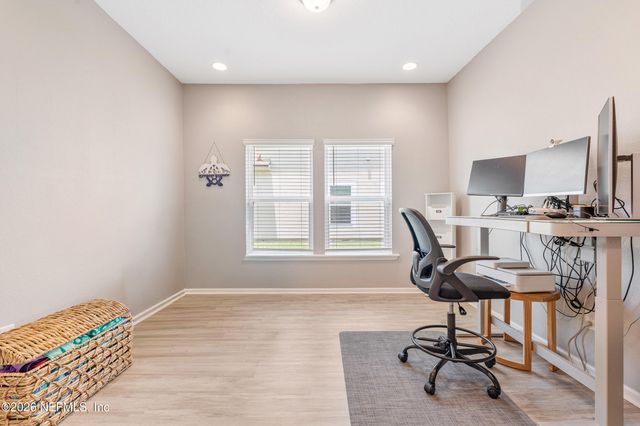 792 SYCAMORE Way, Orange Park, FL 32073