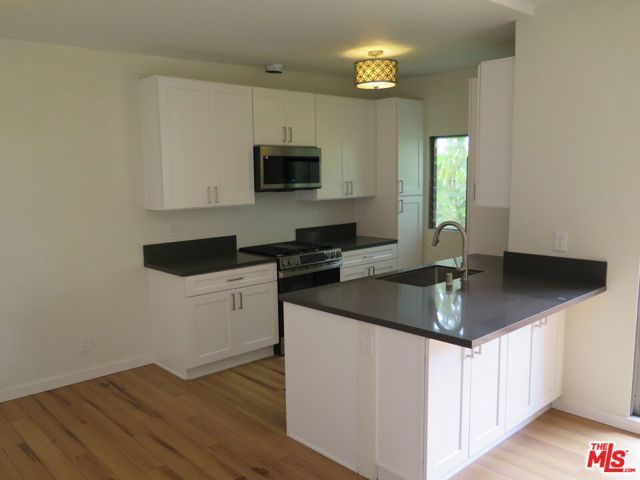 1022 N Croft Avenue 5, Los Angeles, CA 90069