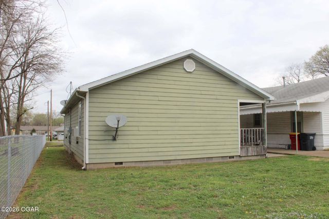 405 E Jackson Street, Pittsburg, KS 66762
