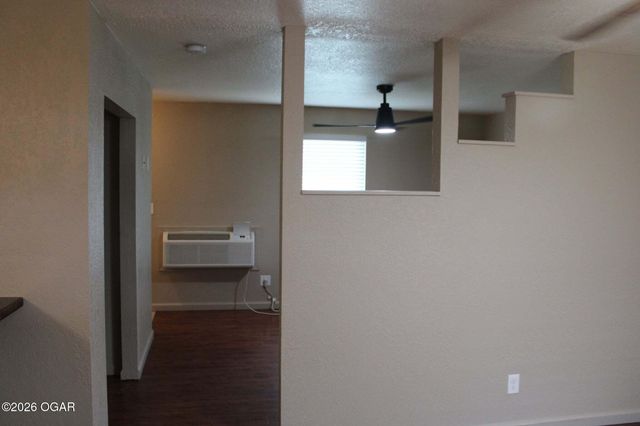 405 E Jackson Street, Pittsburg, KS 66762