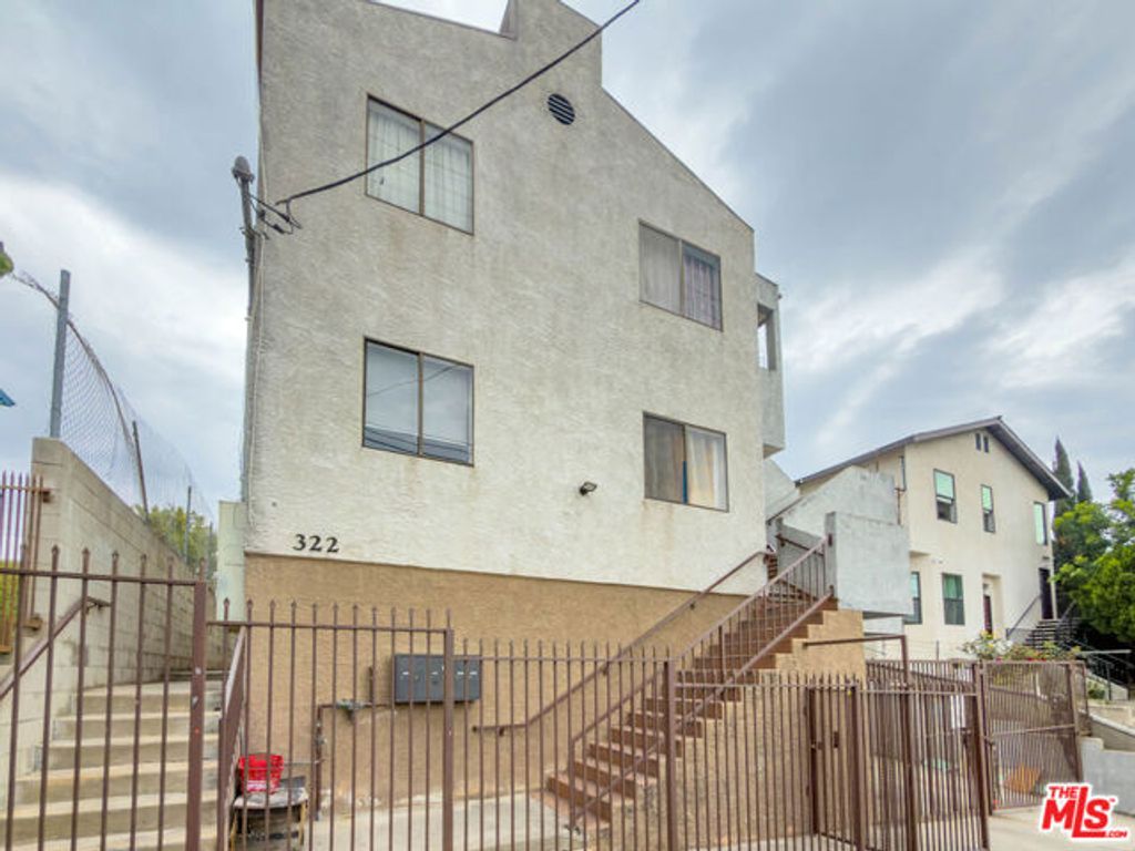 322 N Benton Way 2, Los Angeles, CA 90026