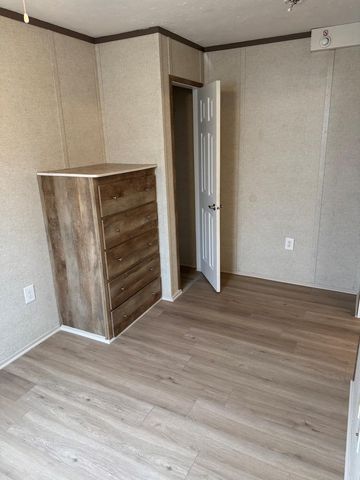 3621 County Road 161 L, Alvin, TX 77511
