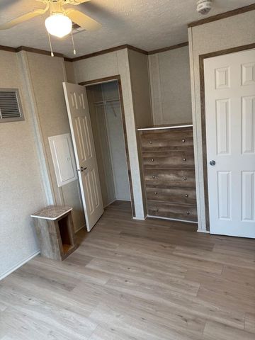 3621 County Road 161 L, Alvin, TX 77511
