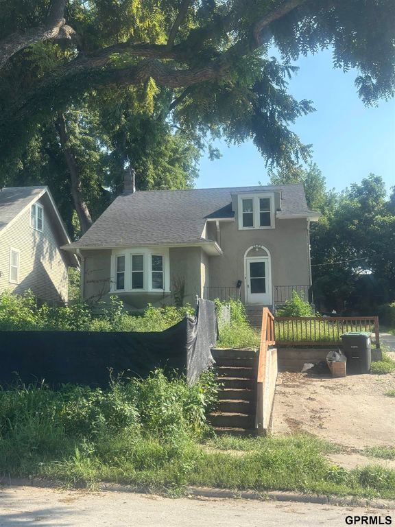 2573 Ida Street, Omaha, NE 68112