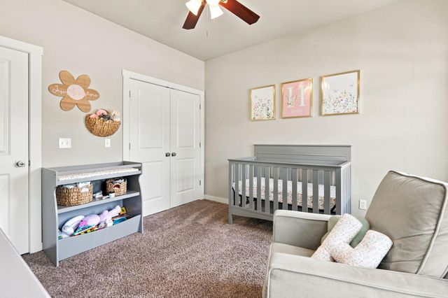1676 N Bristol Avenue, Springfield, MO 65802