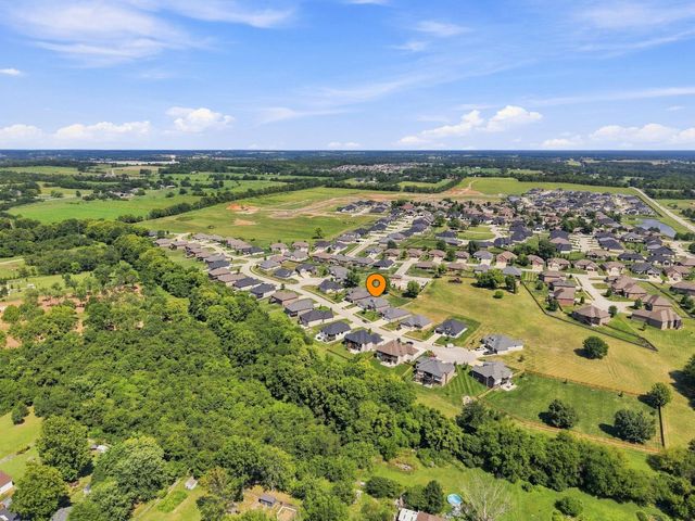 1676 N Bristol Avenue, Springfield, MO 65802