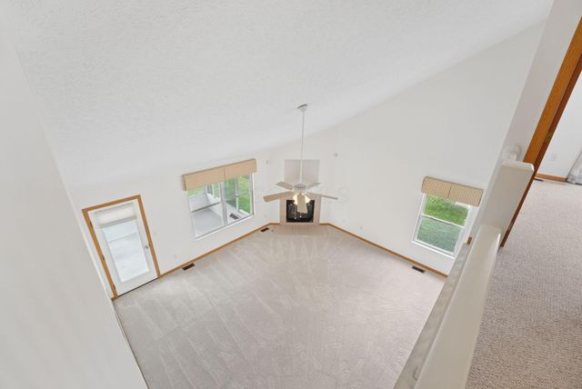 1217 Walker Springs Drive, Blacklick, OH 43004