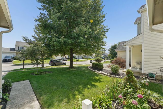 1217 Walker Springs Drive, Blacklick, OH 43004
