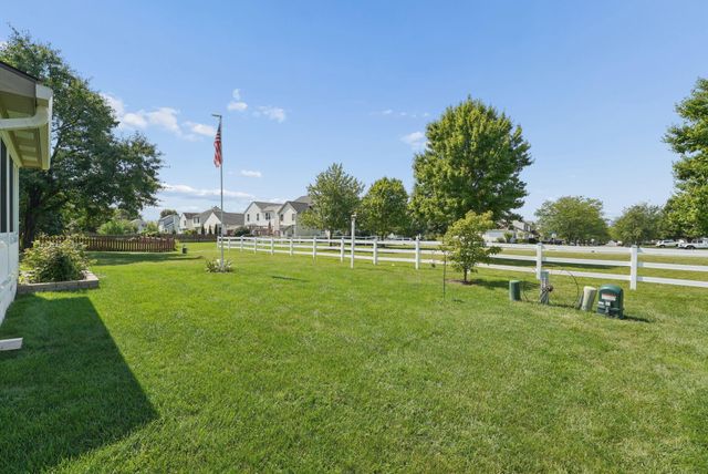 1217 Walker Springs Drive, Blacklick, OH 43004