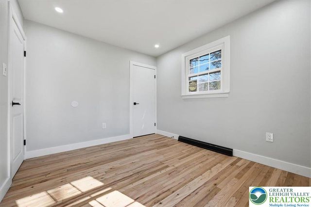 108 Sharbaugh Road, Coolbaugh Twp, PA 18466