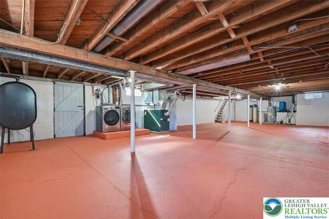 108 Sharbaugh Road, Coolbaugh Twp, PA 18466