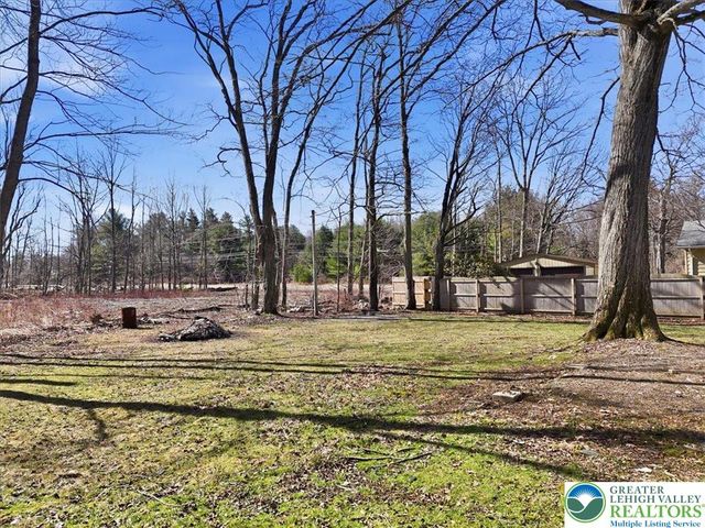 108 Sharbaugh Road, Coolbaugh Twp, PA 18466