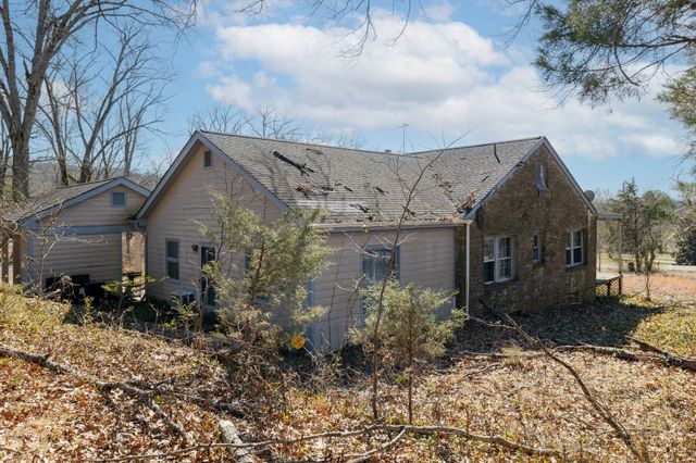 2208 Osburn Rd, Arrington, TN 37014