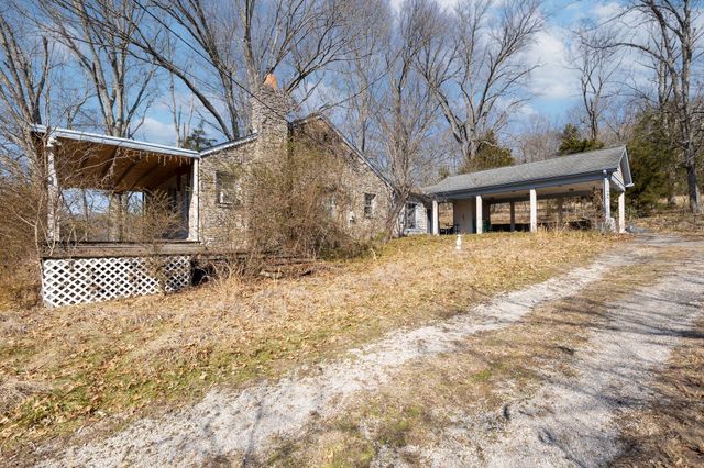 2208 Osburn Rd, Arrington, TN 37014