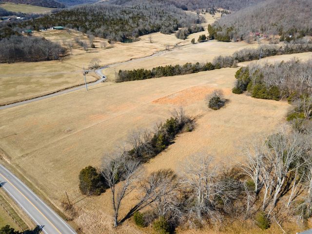 2208 Osburn Rd, Arrington, TN 37014