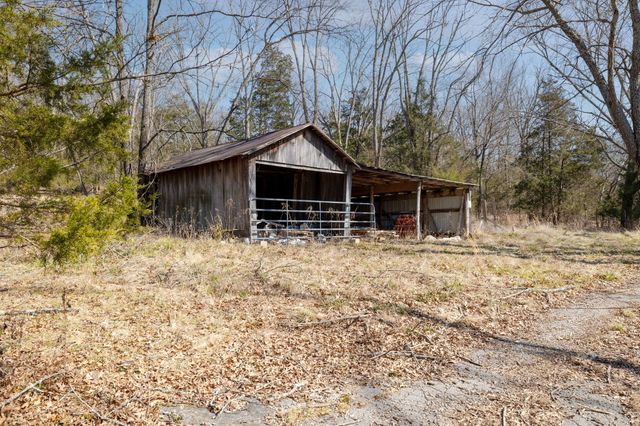 2208 Osburn Rd, Arrington, TN 37014