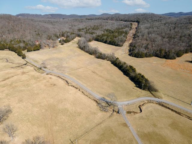 2208 Osburn Rd, Arrington, TN 37014