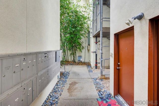 2064 Kettner Blvd 37, San Diego, CA 92101