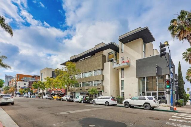 2064 Kettner Blvd 37, San Diego, CA 92101