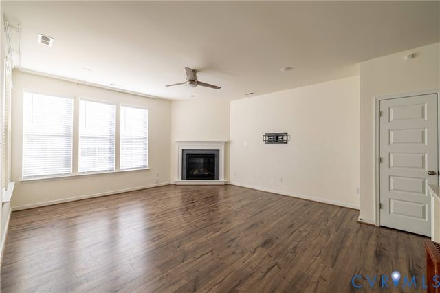 9009 White Plains Ct, Mechanicsville, VA 23116