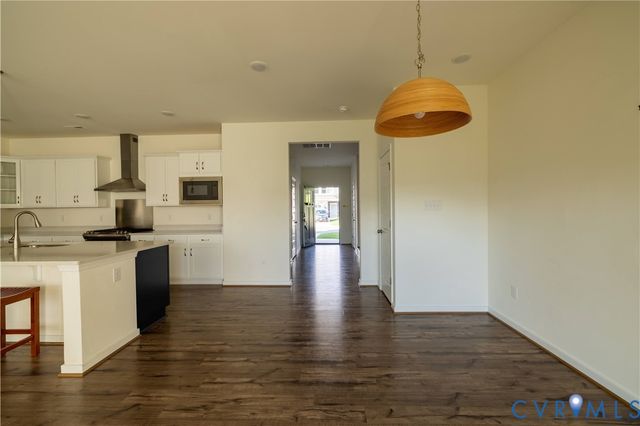 9009 White Plains Ct, Mechanicsville, VA 23116