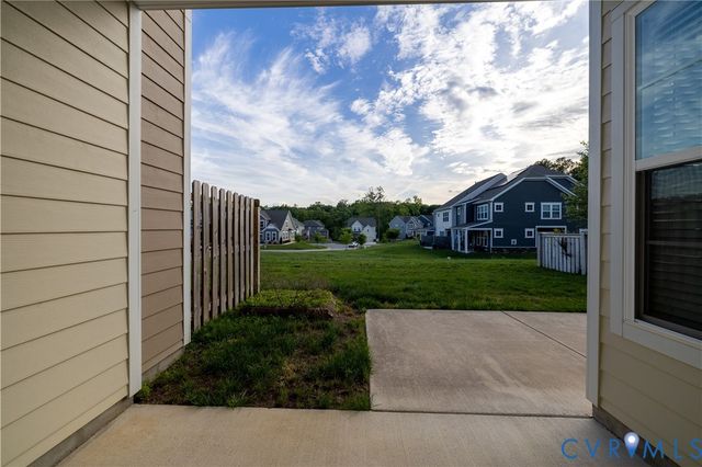 9009 White Plains Ct, Mechanicsville, VA 23116