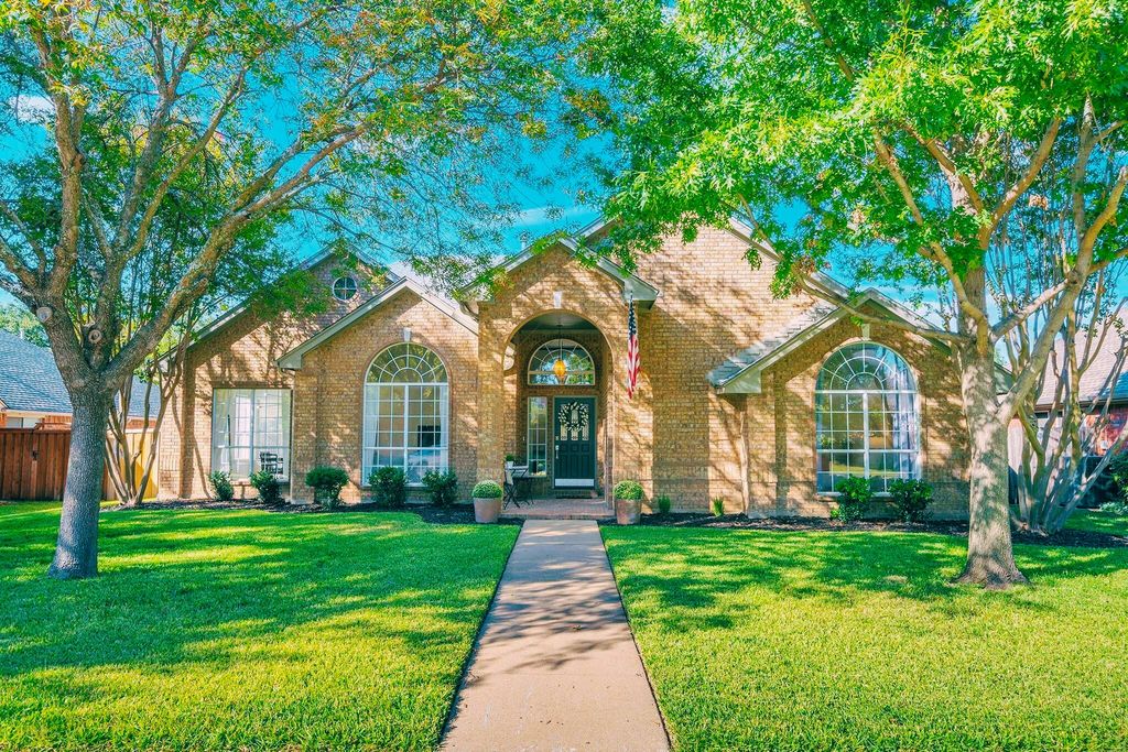 2049 Cannes Drive, Plano, TX 75025