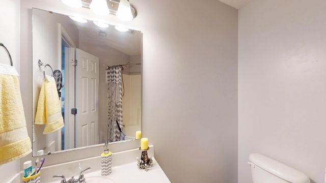 1342 Glastonbury Road, Sumter, SC 29154