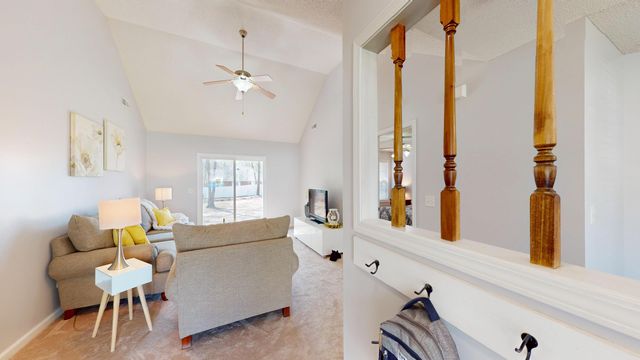 1342 Glastonbury Road, Sumter, SC 29154