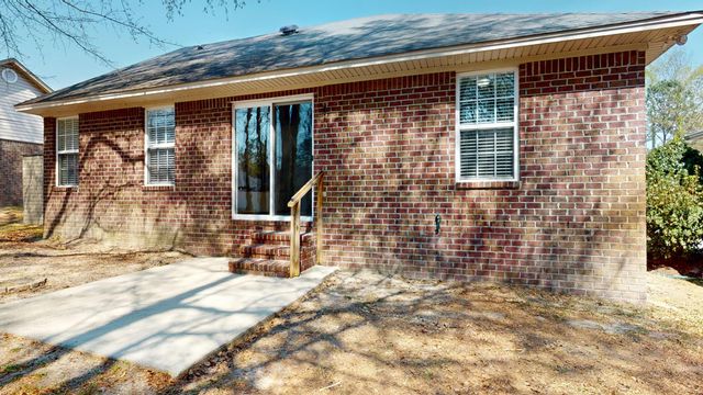 1342 Glastonbury Road, Sumter, SC 29154