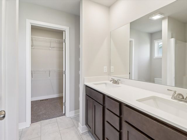 1400 Cedar Street, Waukee, IA 50263