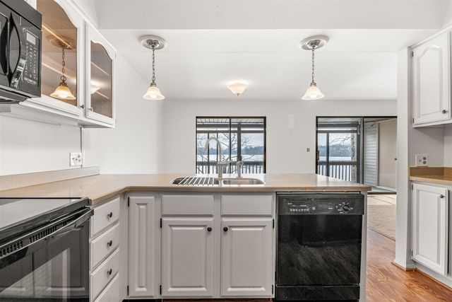 730 Cliffs Drive Unit: 303A, Ypsilanti, MI 48198