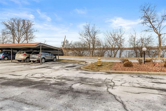 730 Cliffs Drive Unit: 303A, Ypsilanti, MI 48198