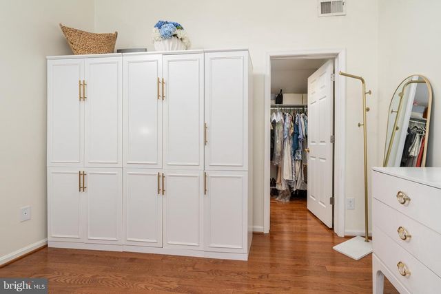 1828 DUFFIELD LN, Alexandria, VA 22307