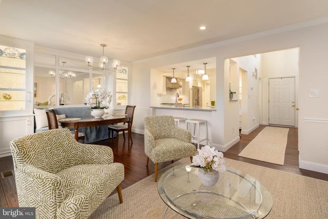 1828 DUFFIELD LN, Alexandria, VA 22307