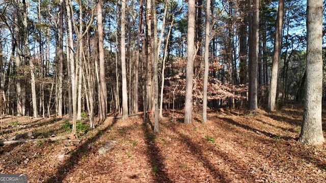 5158 W Holiday Court SE, Acworth, GA 30102