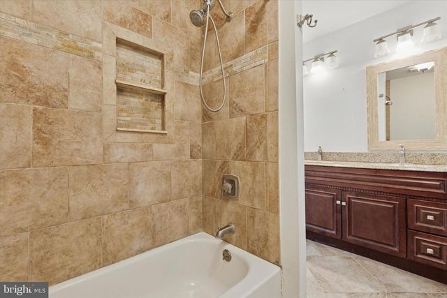 253 HOLLY DR, King Of Prussia, PA 19406