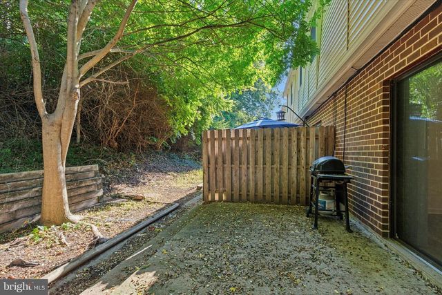 253 HOLLY DR, King Of Prussia, PA 19406