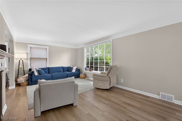 4409 Silsby Road, University Heights, OH 44118