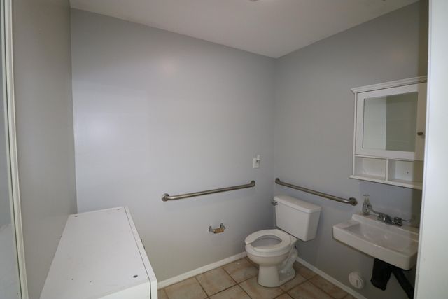 2195 N ANDREWS Avenue 13, Pompano Beach, FL 33069
