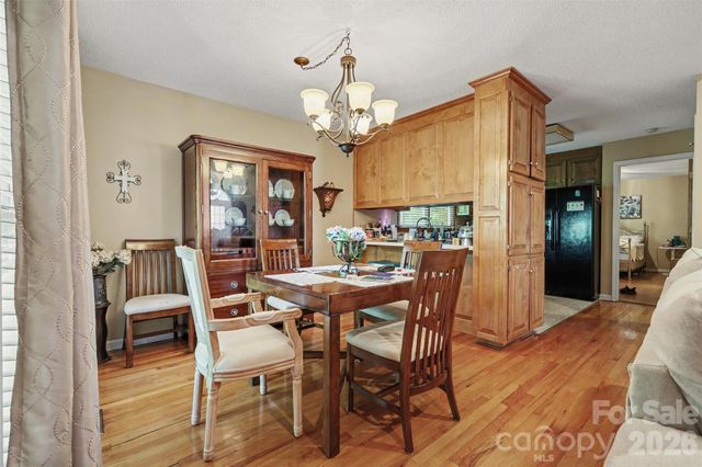 104 Provincial Road, Gastonia, NC 28056