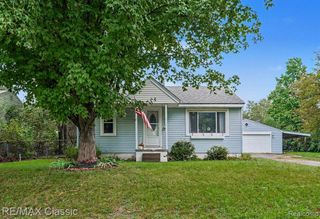 5812 Oster Drive, Waterford, MI 48327